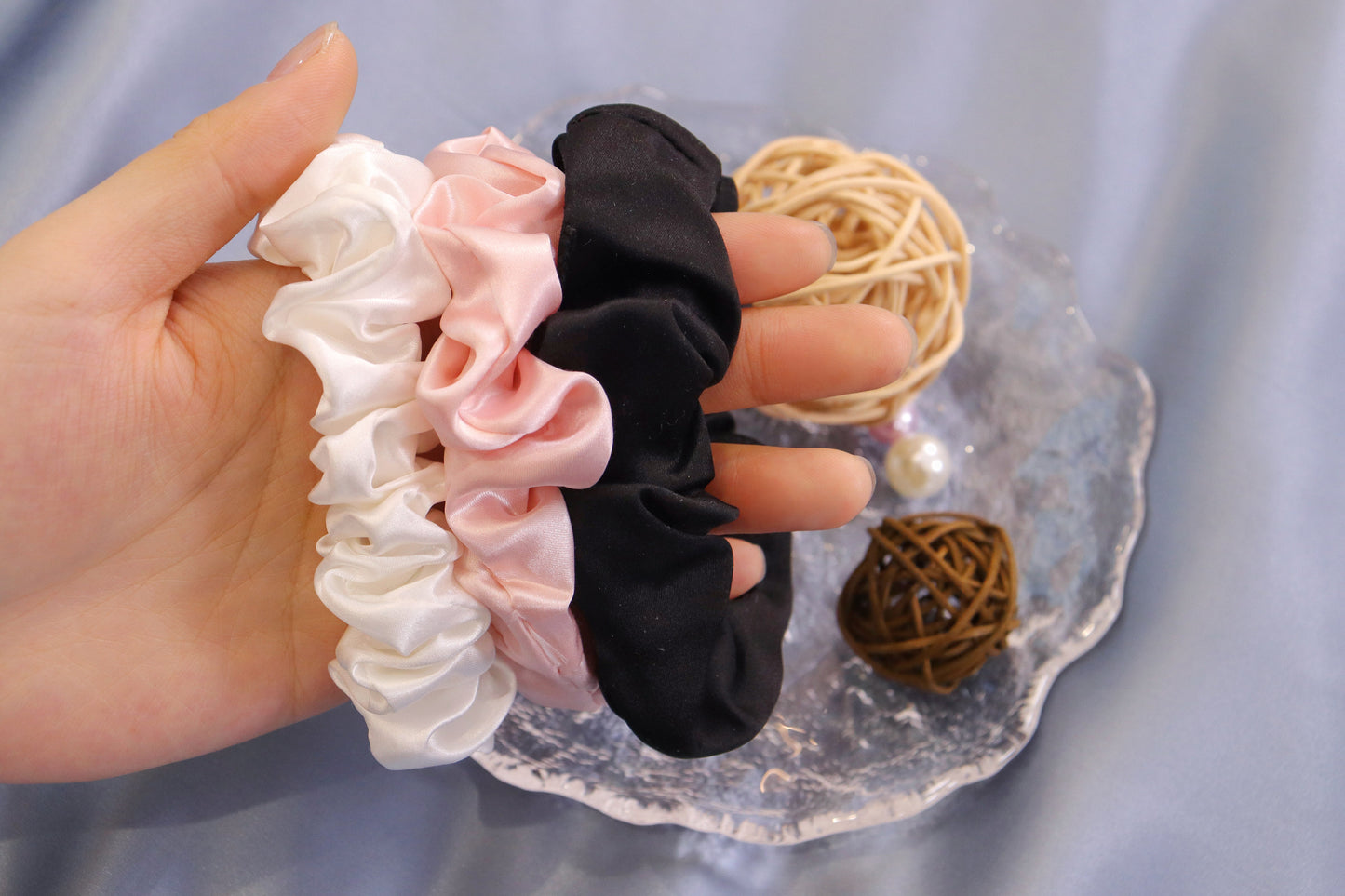 2.5cm Silk Scrunchies 3pcs/sets